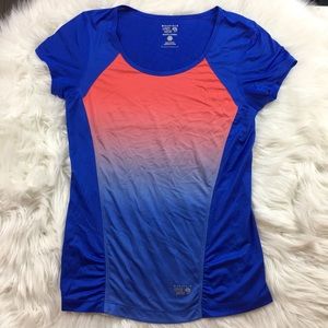 Mountain Hardware Short Sleeve Blue Ombre Top